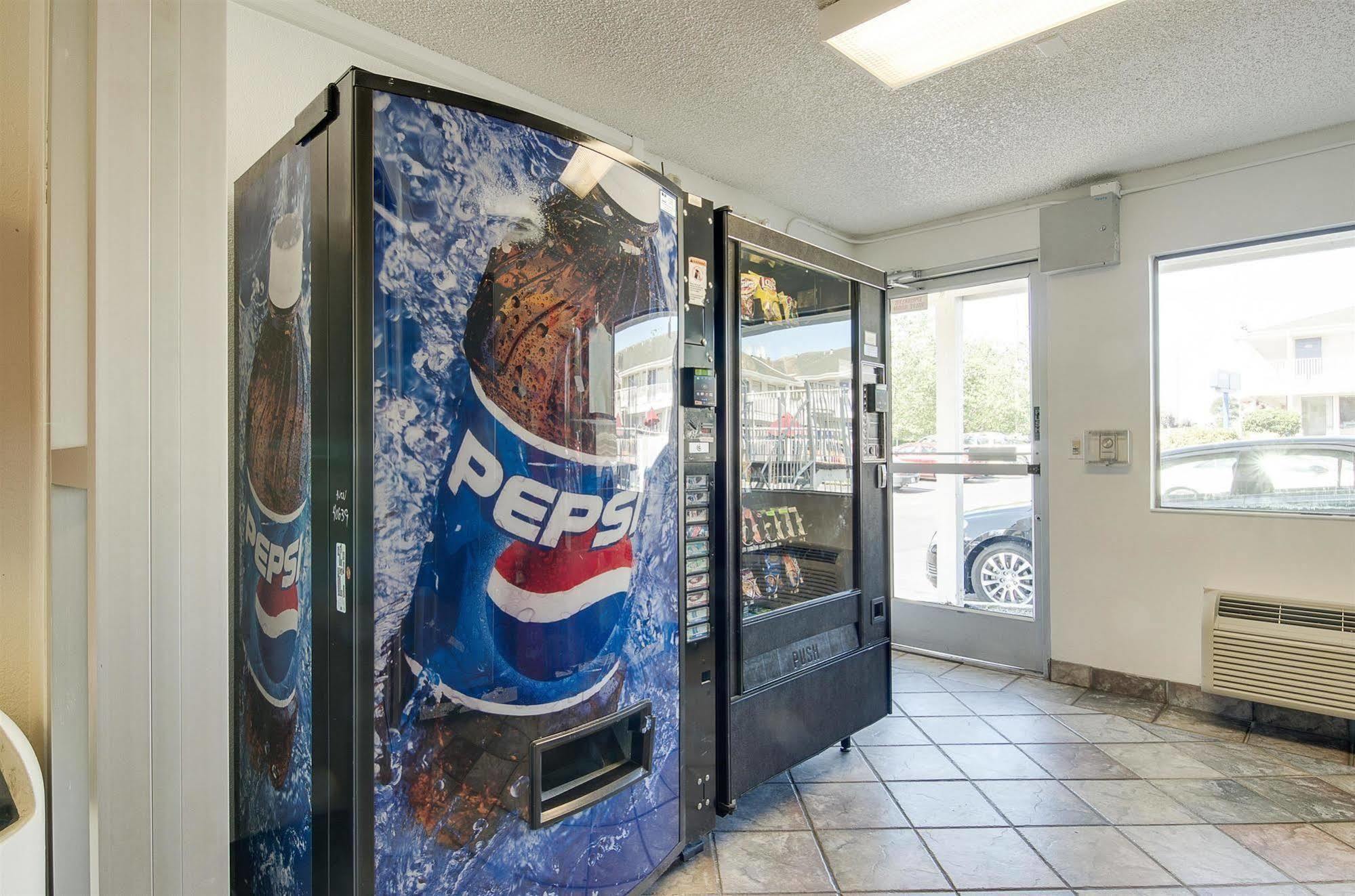 Motel 6-Tacoma, Wa - South Eksteriør billede